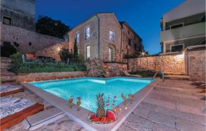 Stunning Home In Tkon